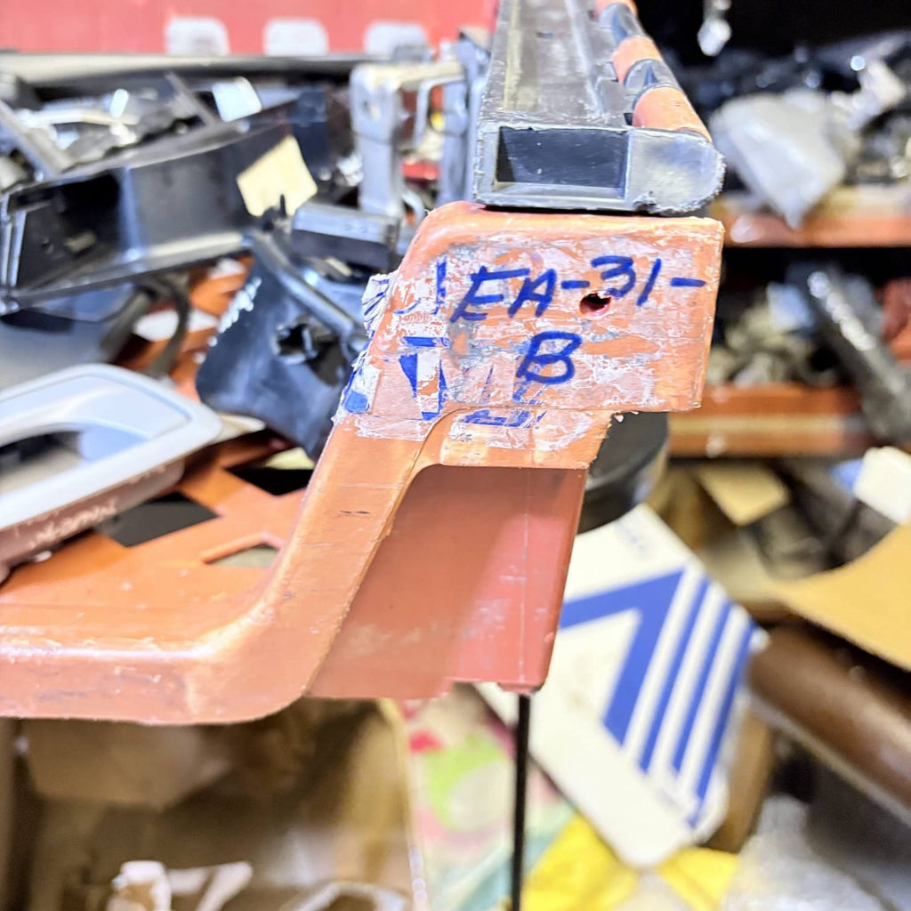 Ford Fiesta 2013 Front Passenger Left Door Stop Check Hinge Strap