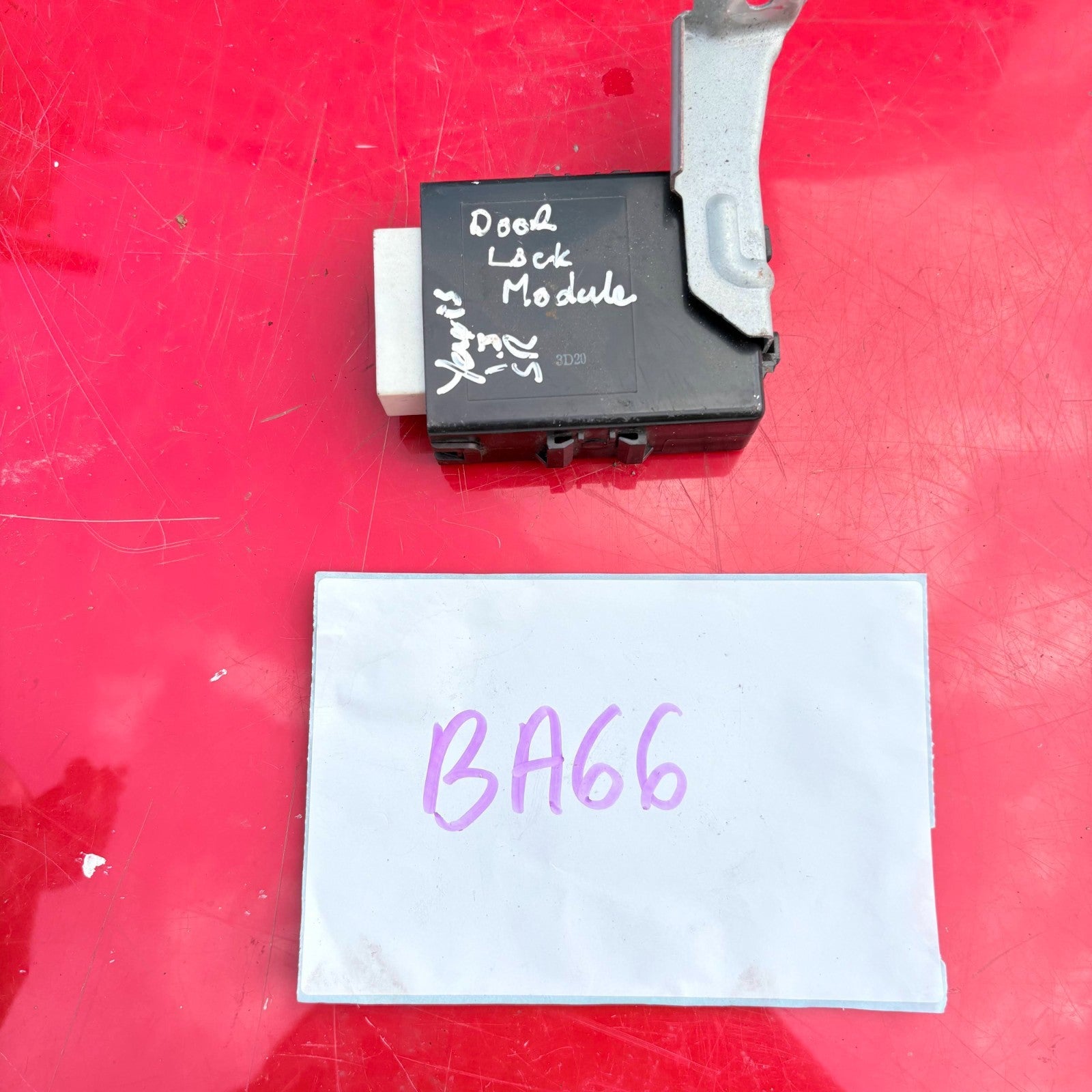 TOYOTA YARIS 1.3 SR DOOR CONTROL MODULE DCM 85980-00030 1999-2005