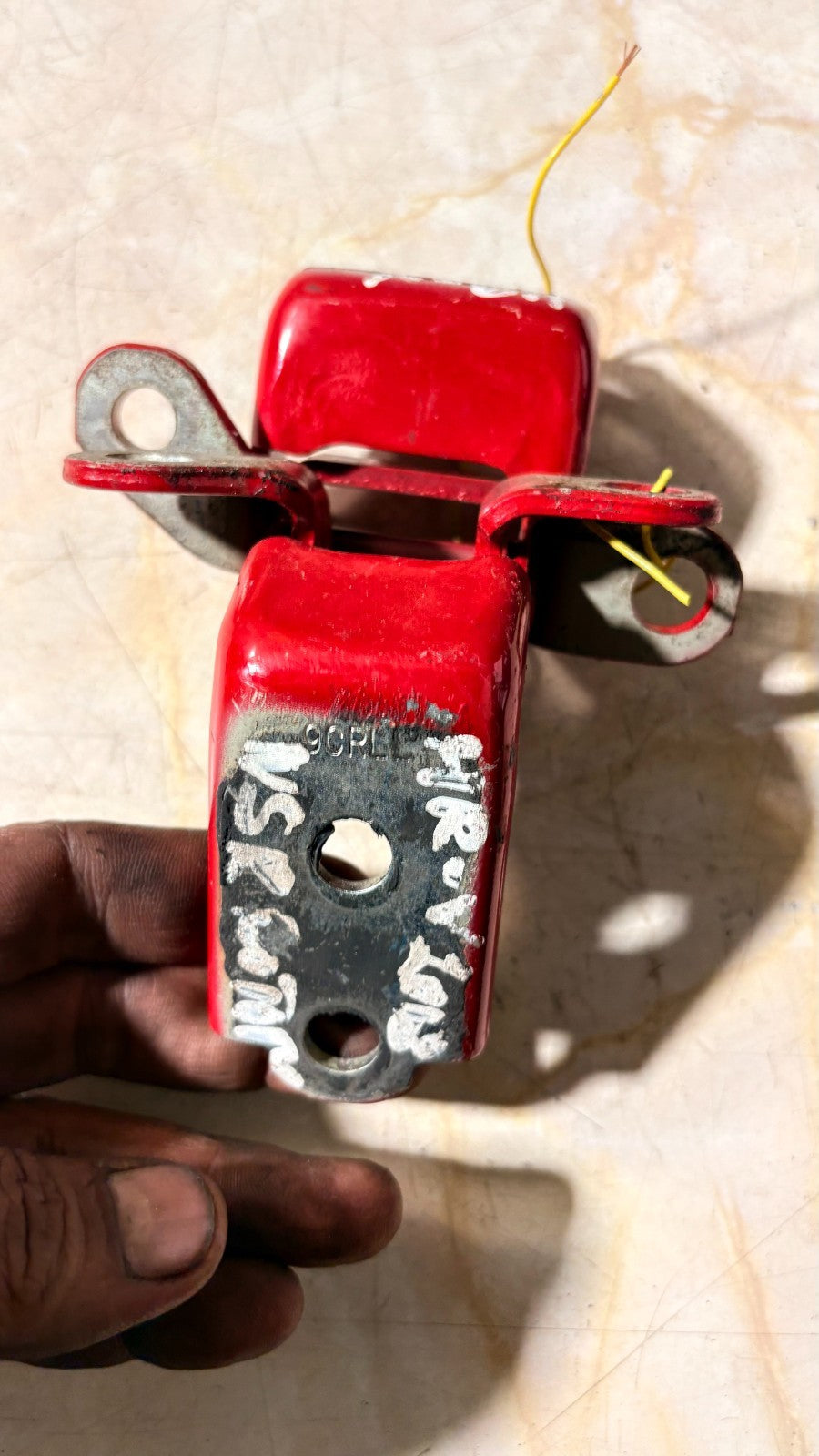 HONDA HR-V 2018 DOOR HINGE RED