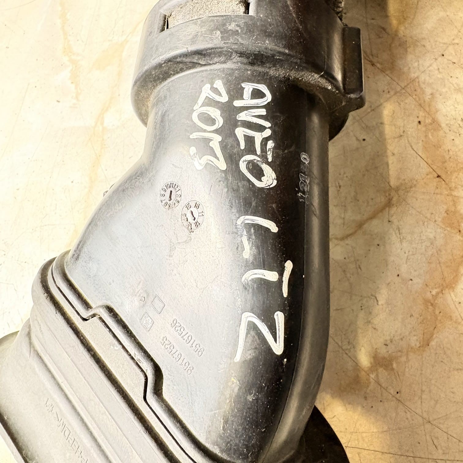Chevrolet Aveo T300/Sonic 1.4 Turbo Intake Hose/Air Duct 95463566 12-20