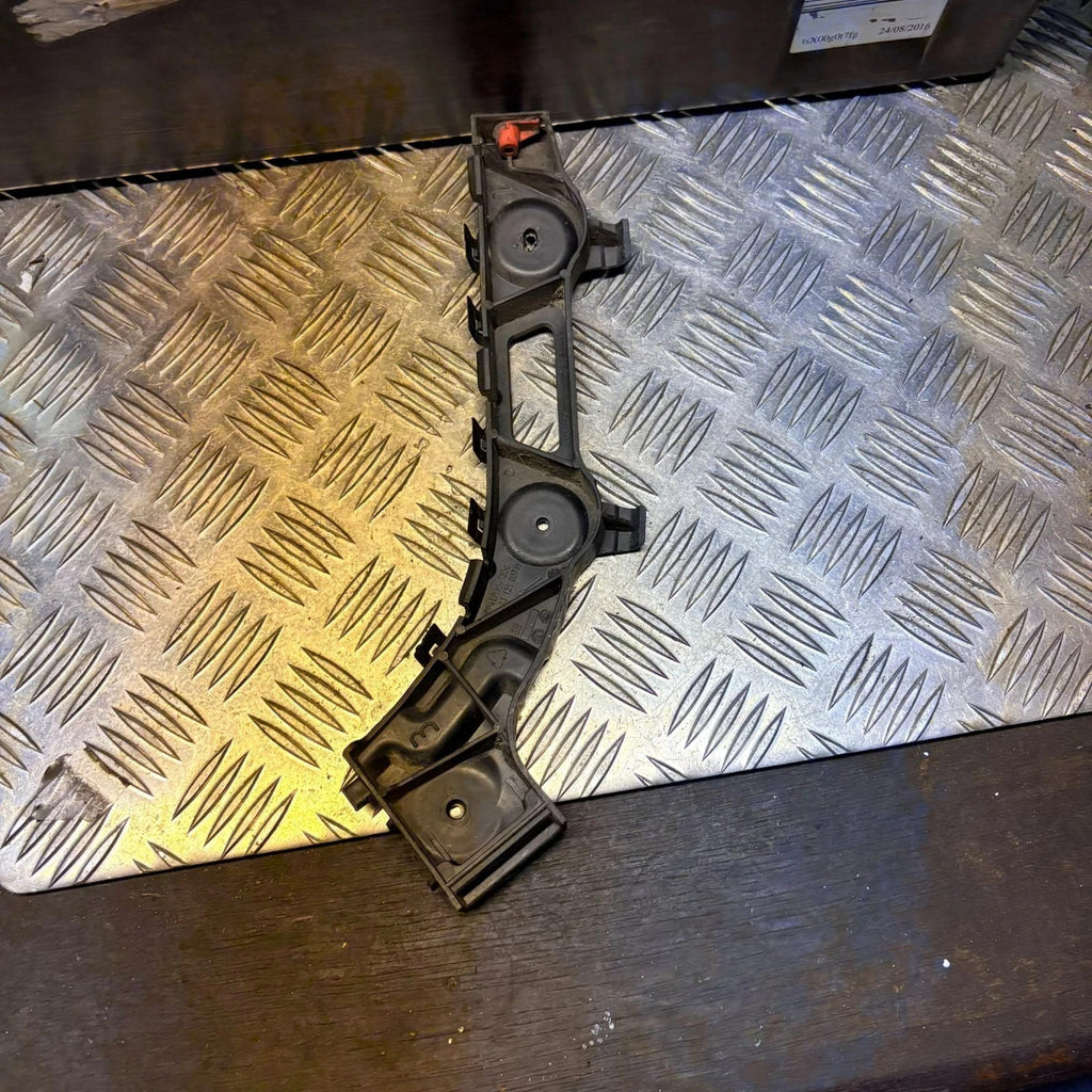 OPEL ZAFIRA A F75 Rear Right Bumper Bracket 13125037 28768624