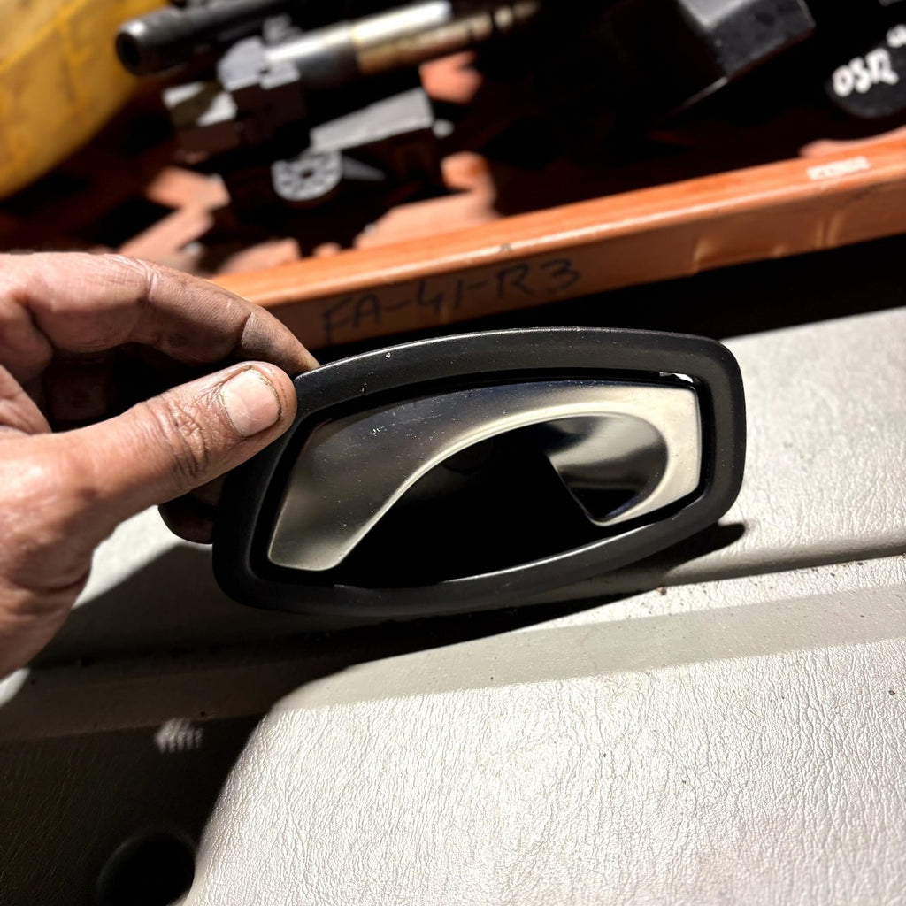 RENAULT CAPTUR DYNAMIQUE 5DR HATCH 2018 PASSENGER FRONT DOOR HANDLE 806700006R