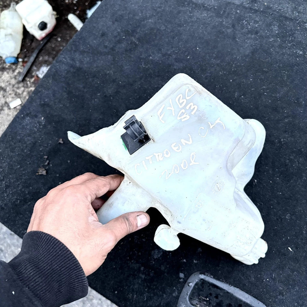 9681860980 21276900 9659433880 21276001 Citroen Windshield Wash UK152810573 2008