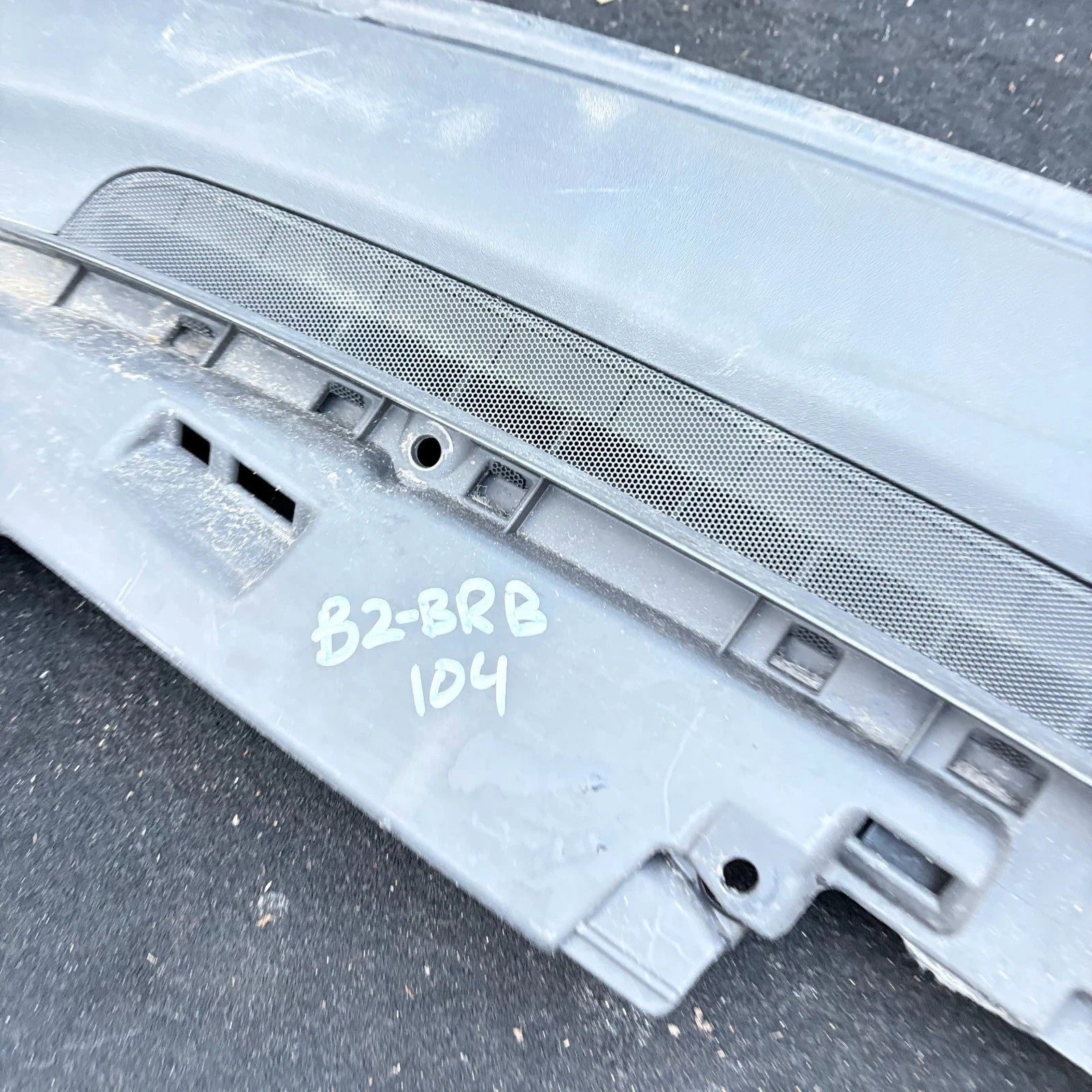 Volvo C30 Front Windscreen Wiper Trim 8687443 2006-2013
