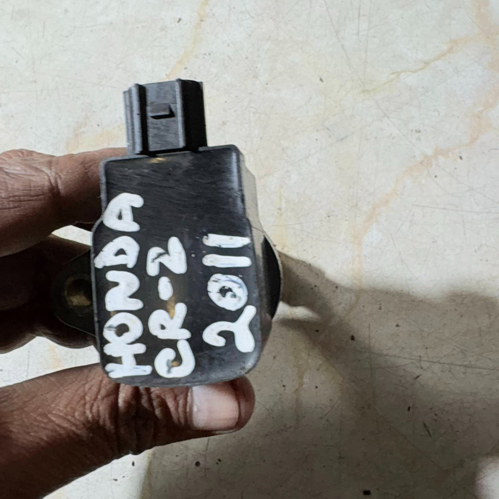 Honda CR-Z 1.5 Hybrid 2010-2016 Ignition Coil-On-Plug 3-Pin CM11-116 Hitachi