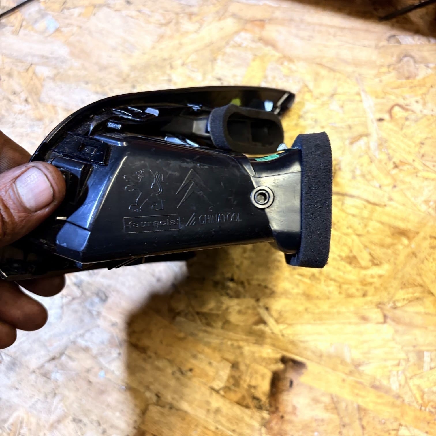 2015 CITROEN DS3 MK1 DRIVER FRONT SIDE DASHBOARD AIR VENT A1092113