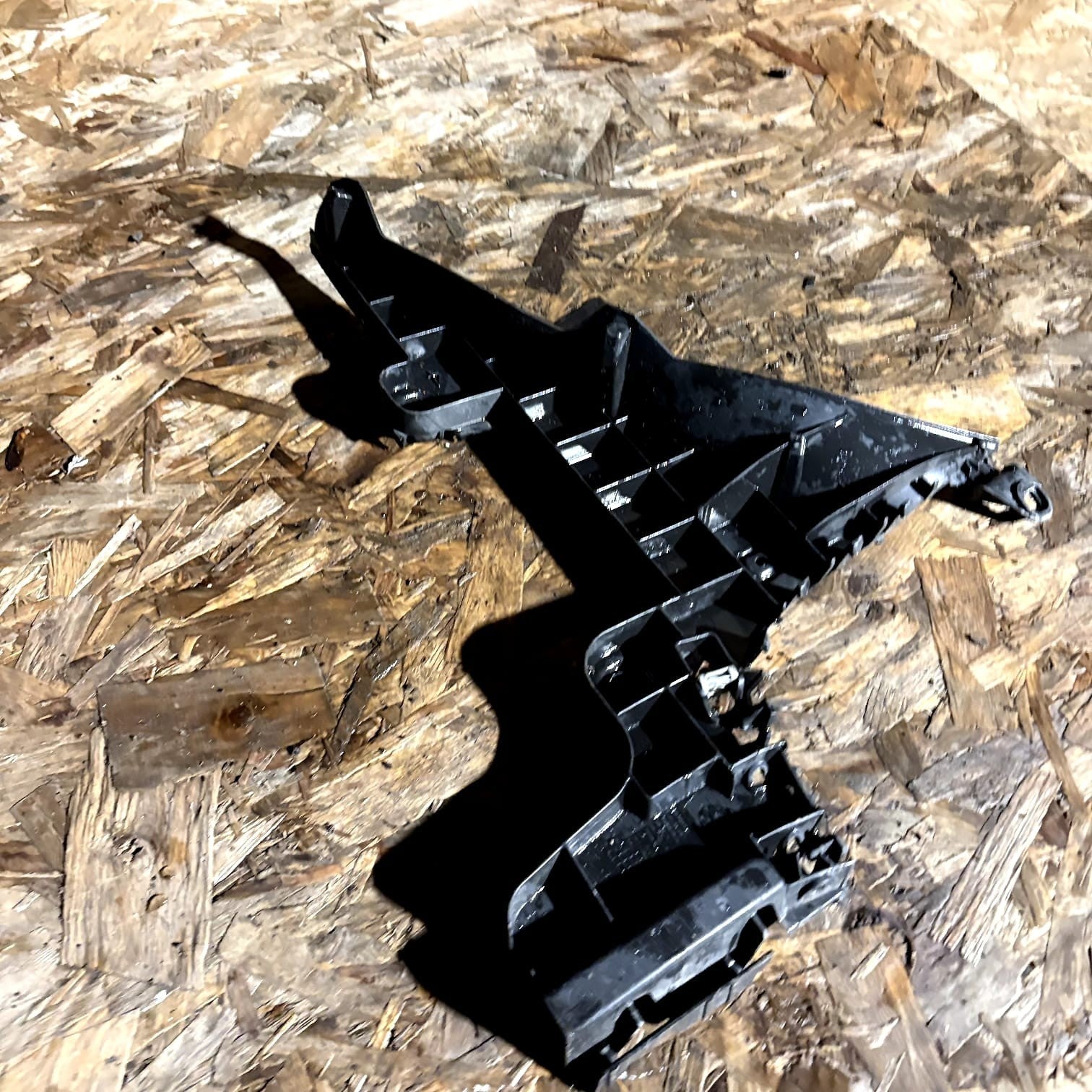 Audi A3 Rear Bumper Bracket NSR Rear 8P3807377B 2007