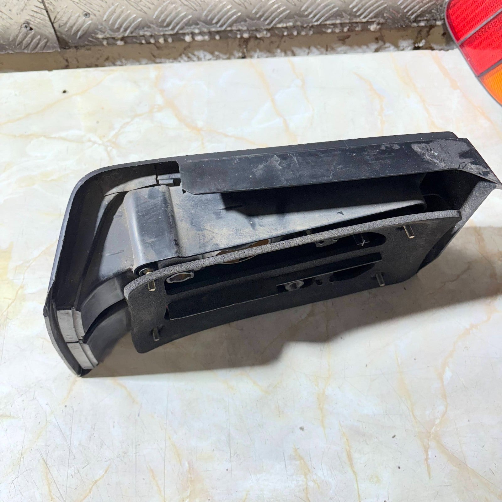 86-87 Civic 4Dr RearRight Taillight Combination Brake Signal Stop Lamp