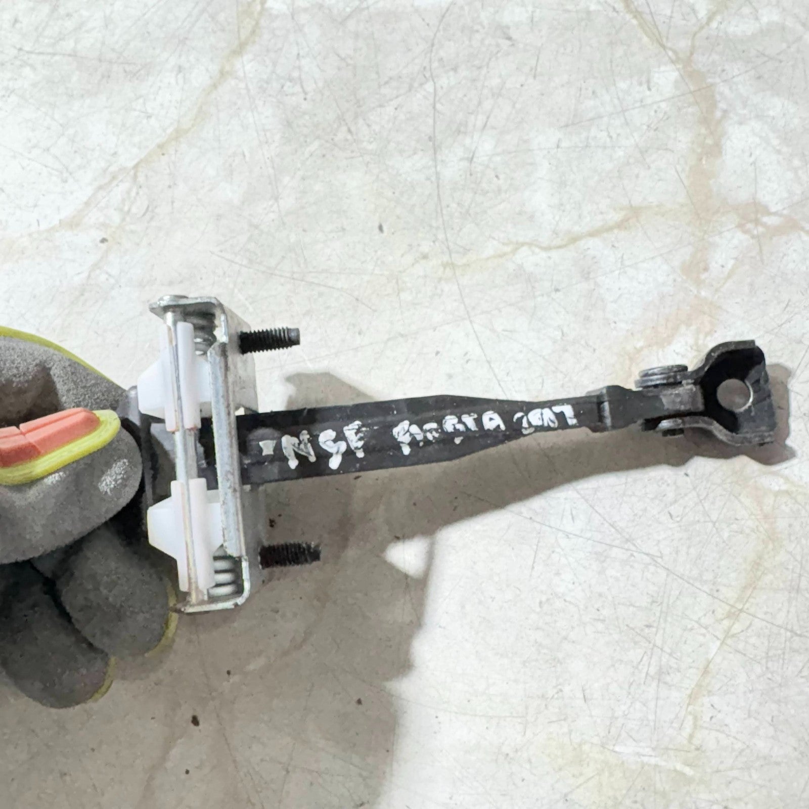 Ford Fiesta 2007 Front Passenger Left Door Stop Check Hinge Strap
