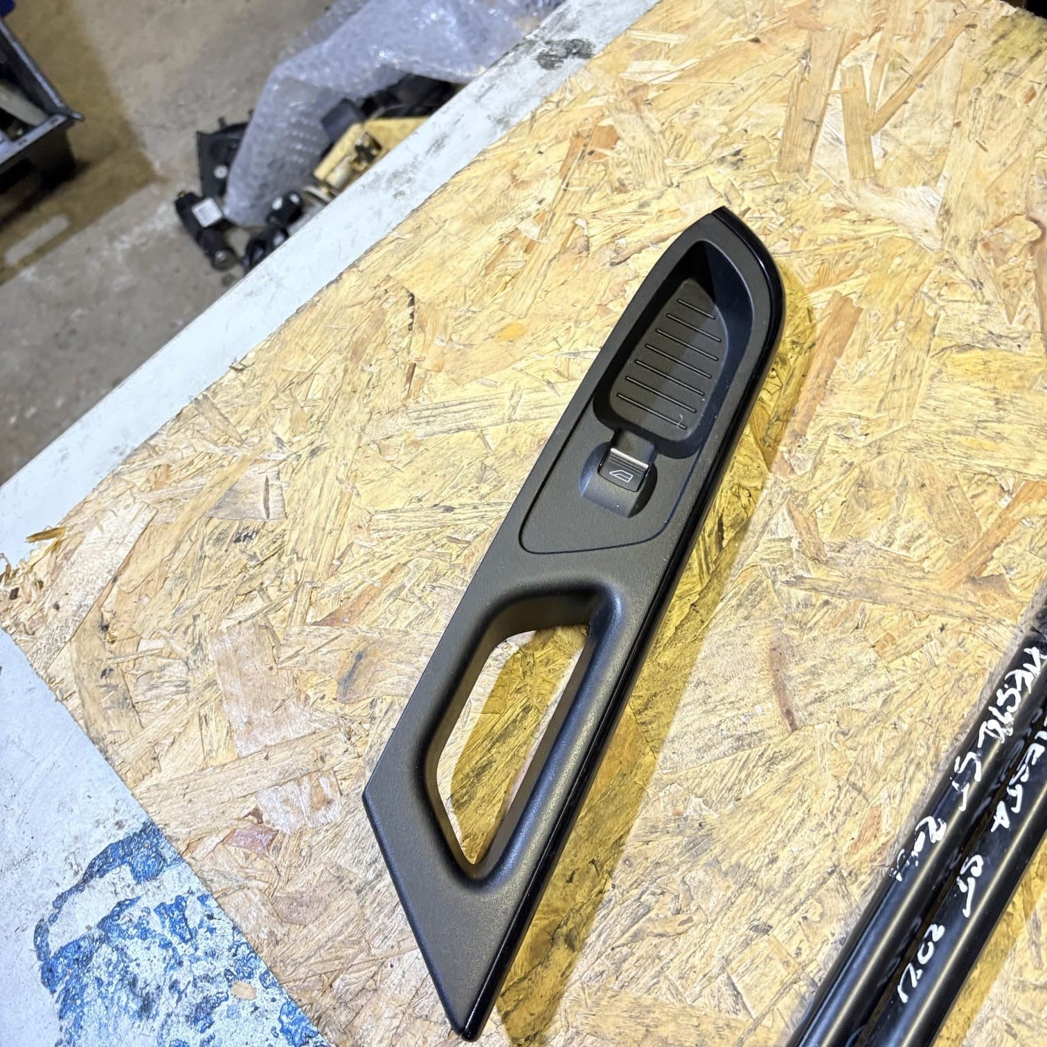 Ford B-Max MK1 2012-2017 Front Left Door Handle Window Switch AV11-R240A41-BDW