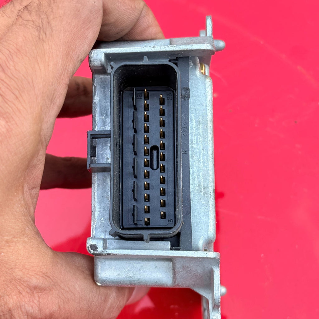 2001-2002 Chrysler PT Cruiser SRS Airbag ECU ORC Module 04671419AE