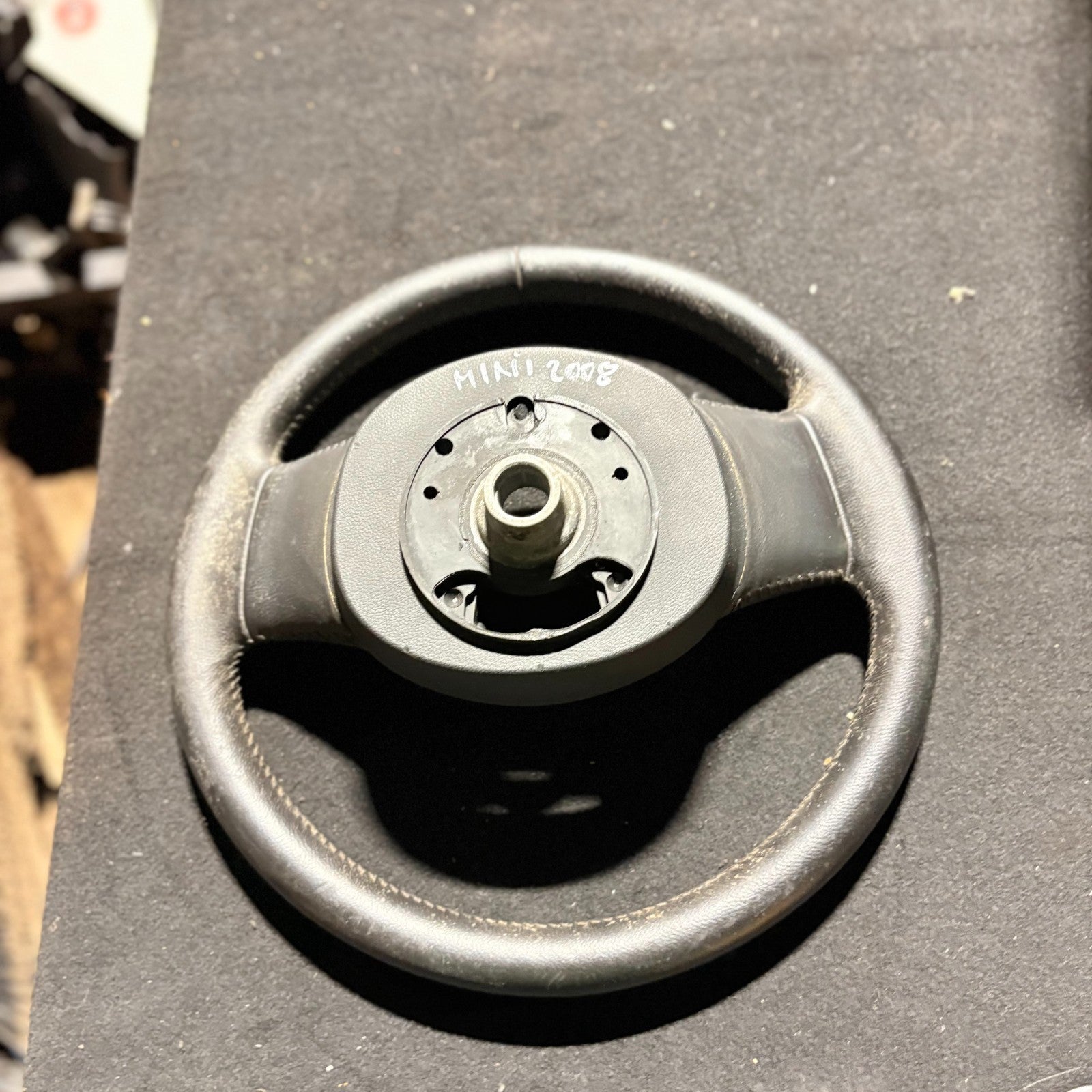 MINI HATCHBACK 3 Door 2008 STEERING WHEEL 609696200