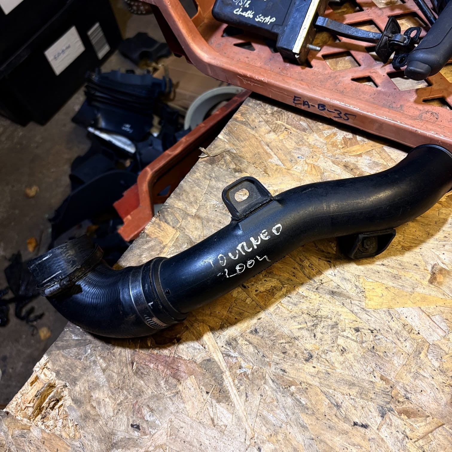 Ford Connect 2004 1.8 TDDI BHPA-AIR INTAKE PIPE 700020BHZ3A