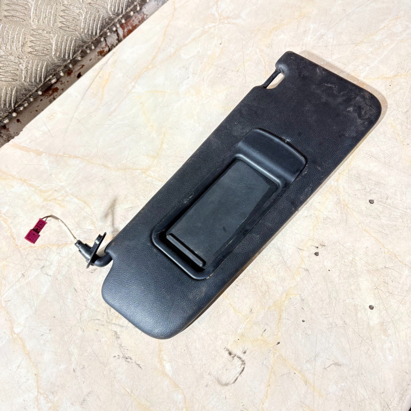 Sun Visor BMW E90 With Mirror Illuminated Left N/S Black 7139445