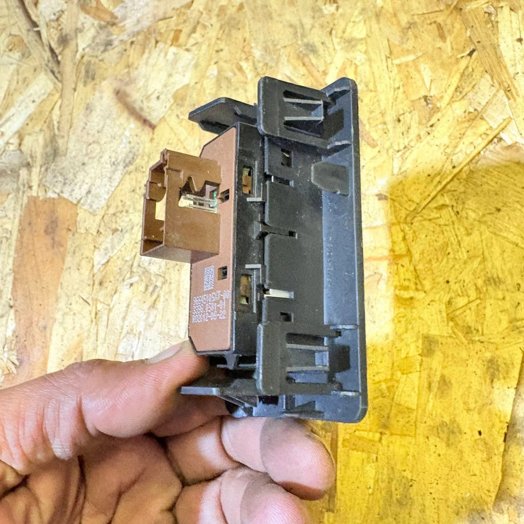 Citroen DS3 2010-2015 ESP OFF Traction Control Switch Button 96645105XT 6490AQ