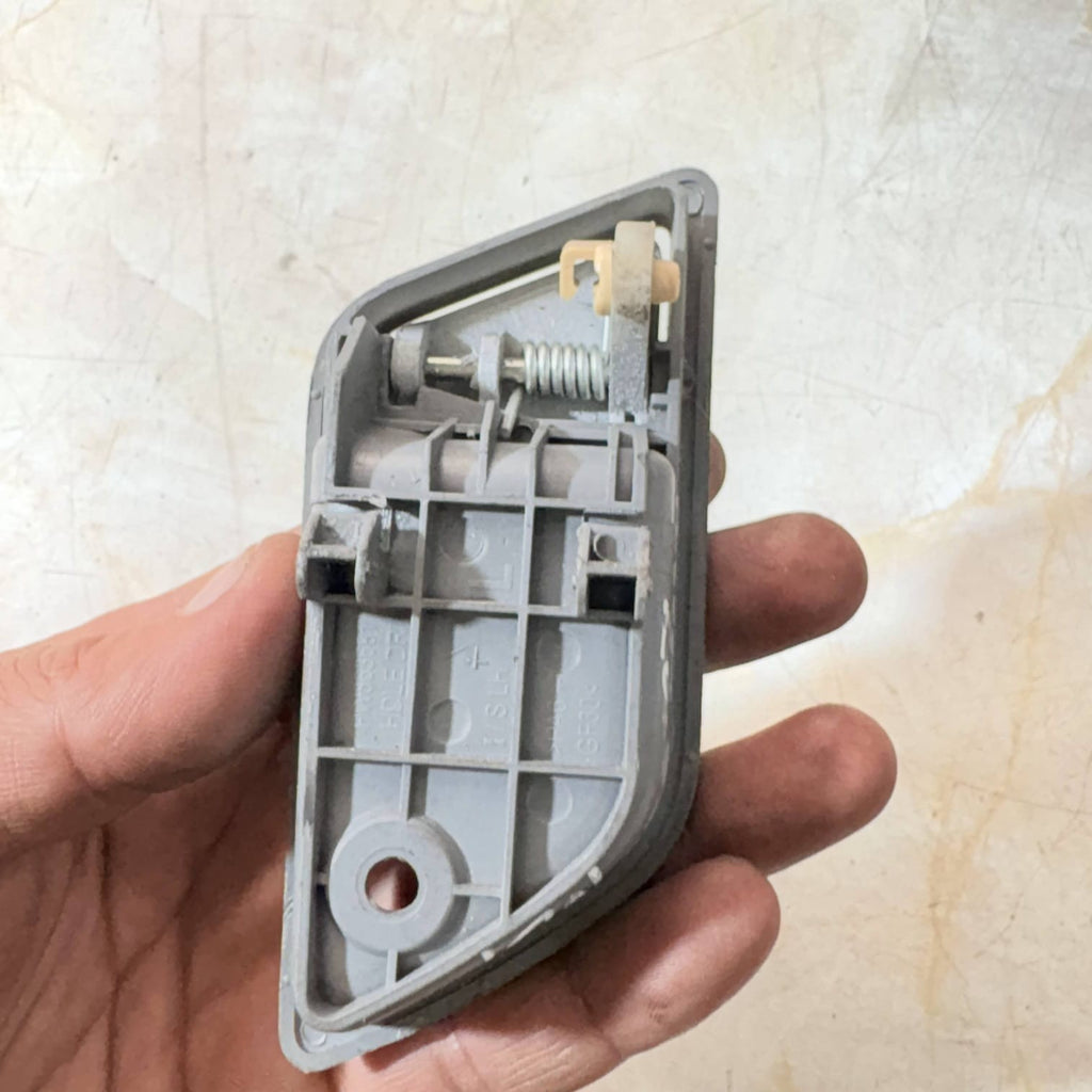 PROTON SAVVY 2012 PASSENGER FRONT DOOR HANDLES