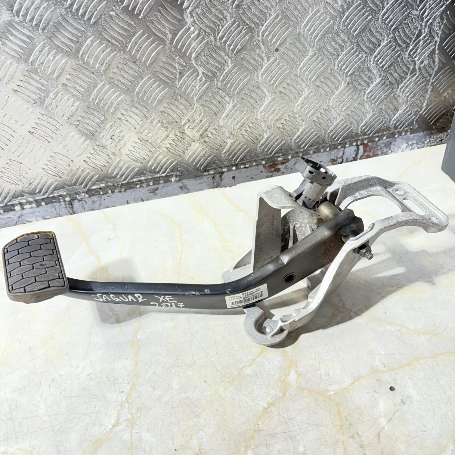 Jaguar XE X760 Mk1 Brake Pedal Pedal Box RHD Automatic GX73-2450-CD 2017-On