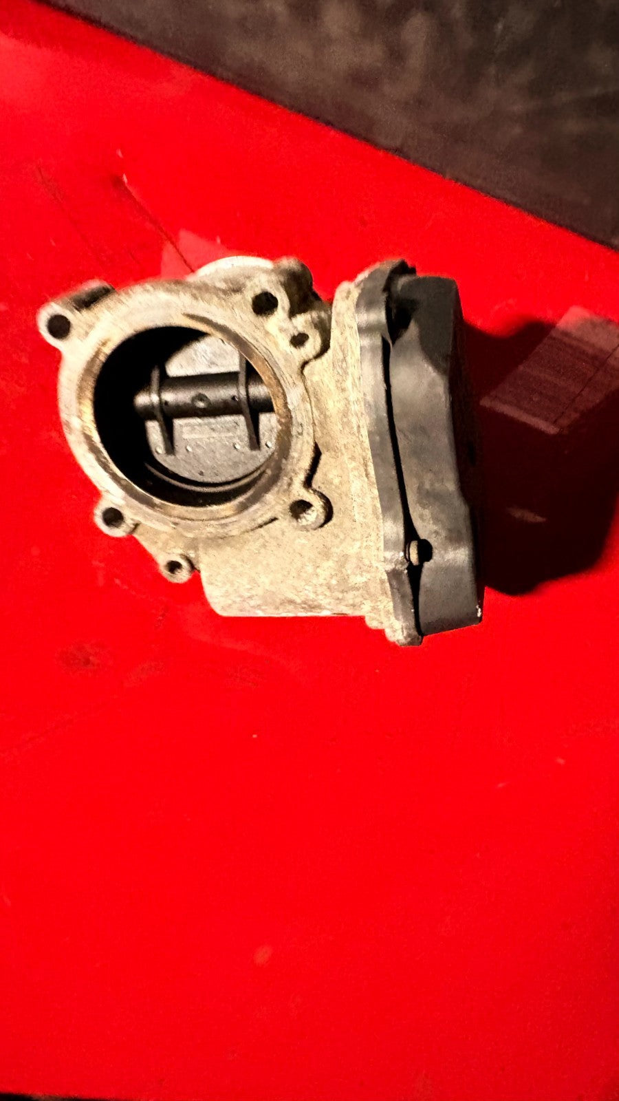 VW GOLF 2004 Throttle Body-06F 133 062 E-06F133062E