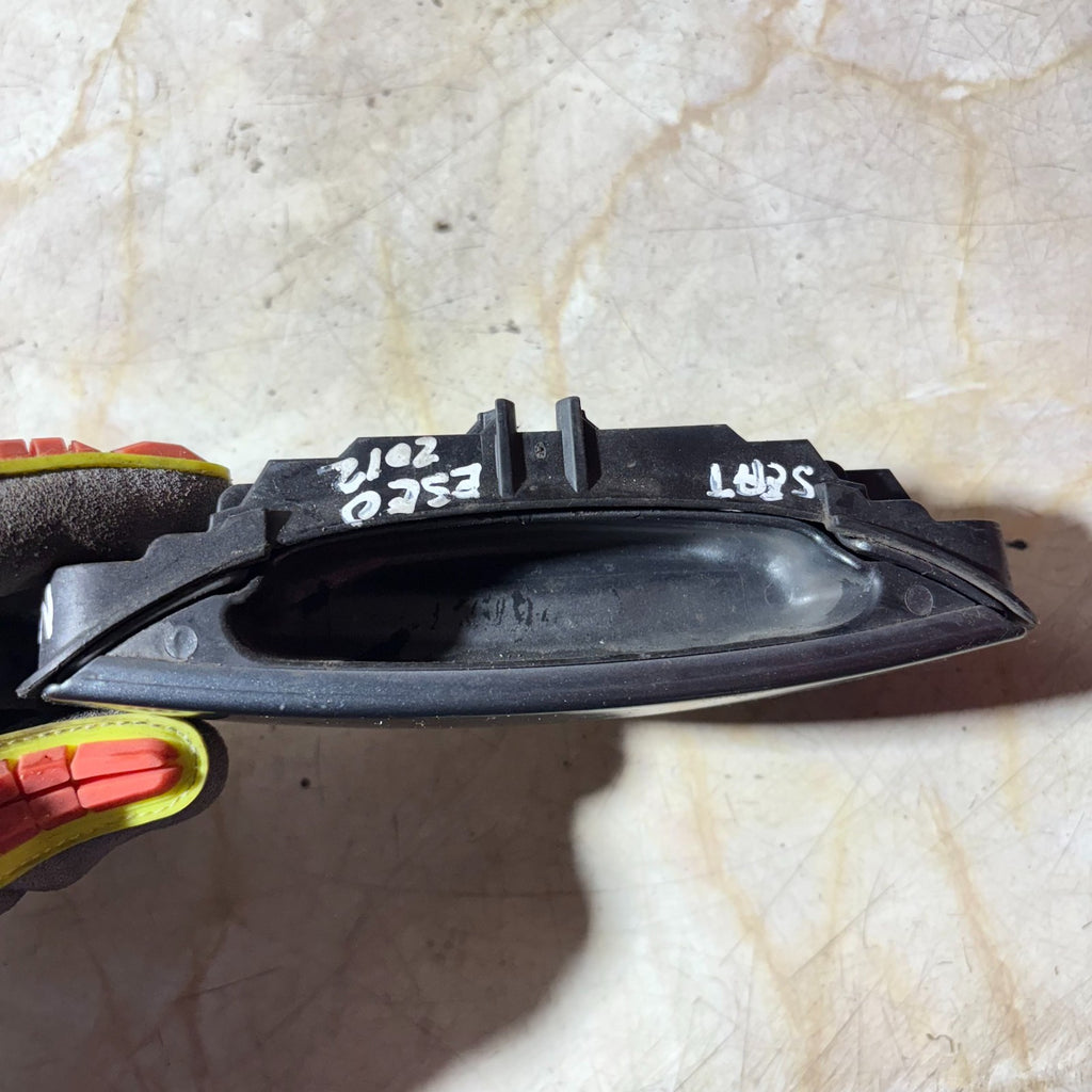 2012 SEAT EXEO FRONT PASSANGER LEFT SIDE DOOR HANDLE
