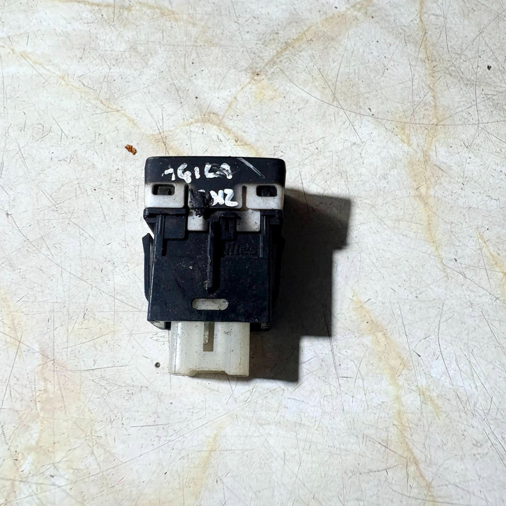 Vauxhall Agila B Headlight Lamp Control Adjuster Switch 5 Pin 2012-2016