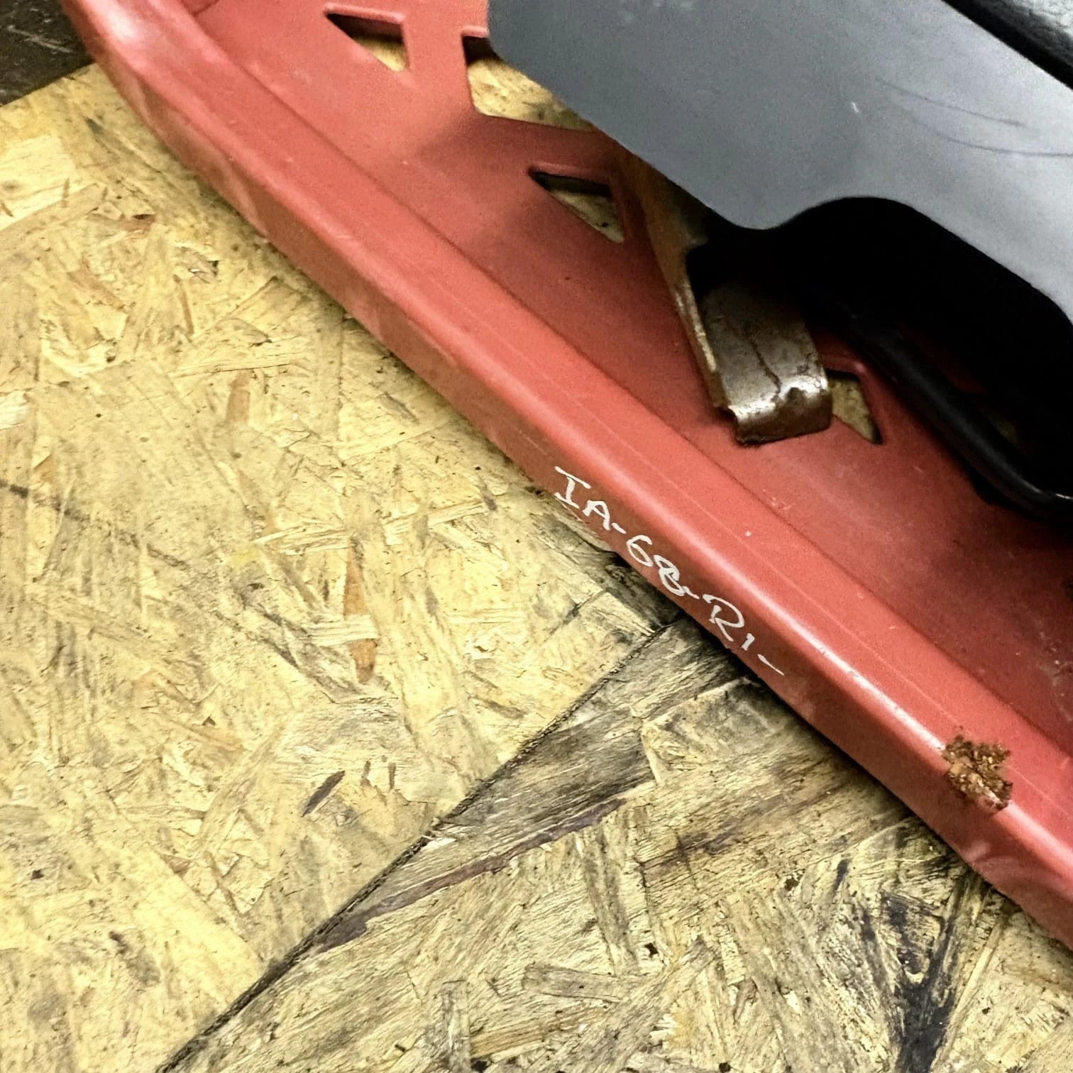 Kia Rio 2012-2017 5dr Hatchback Fuel Filler Flap Tank Door 69510-1W200