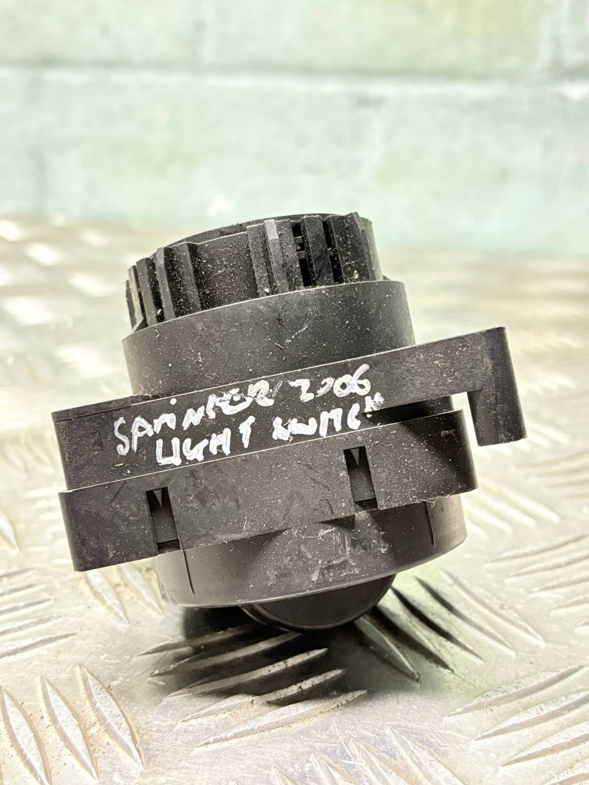 MERCEDES SPRINTER HEADLIGHT CONTROL SWITCH A9065450104 W906 2006