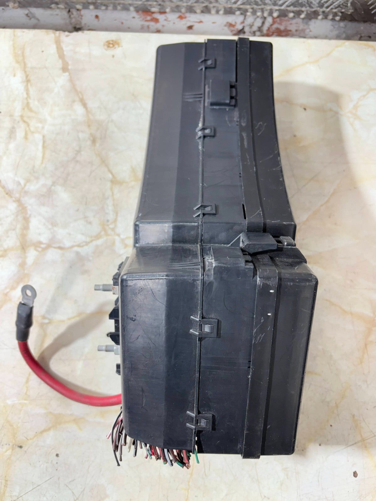 JAGUAR S TYPE 2.7 D 2007 REAR TRUNK BOOT FUSE BOX 2R8T14A003FB