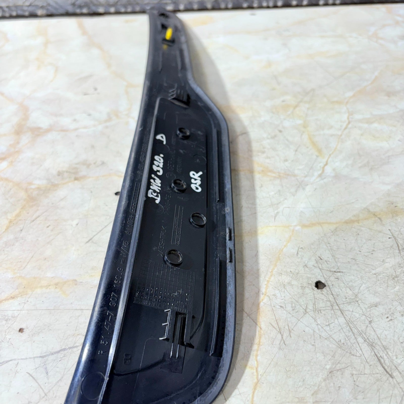 BMW 3 Series E90 2004-2011 E91 2004-2012 Rear Right Door Sill Trim 51477183114
