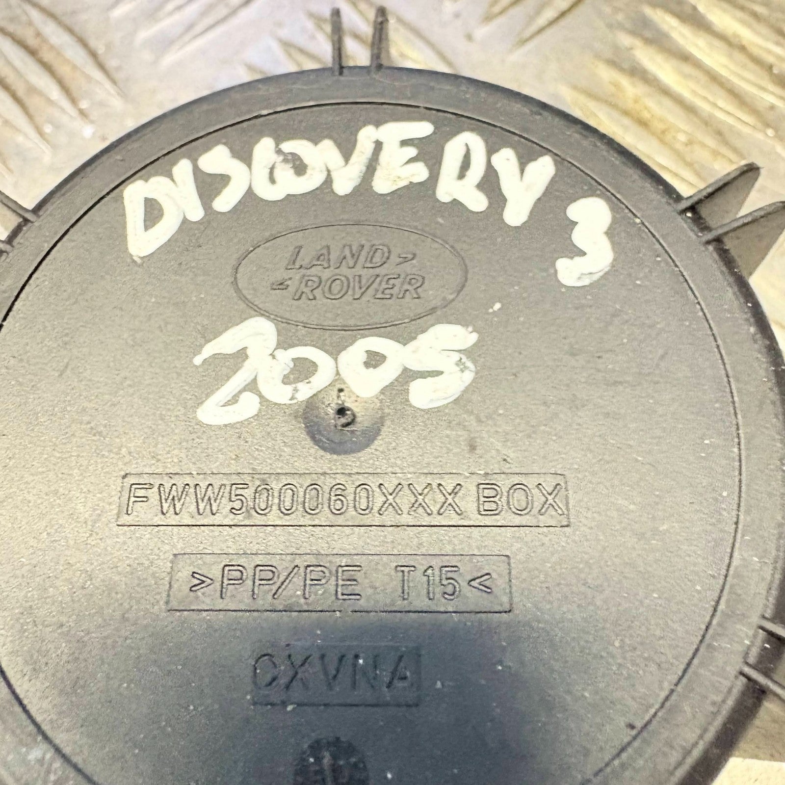 Land Rover Discovery 3 2004-2009 Cup Holder FWW500060XXX