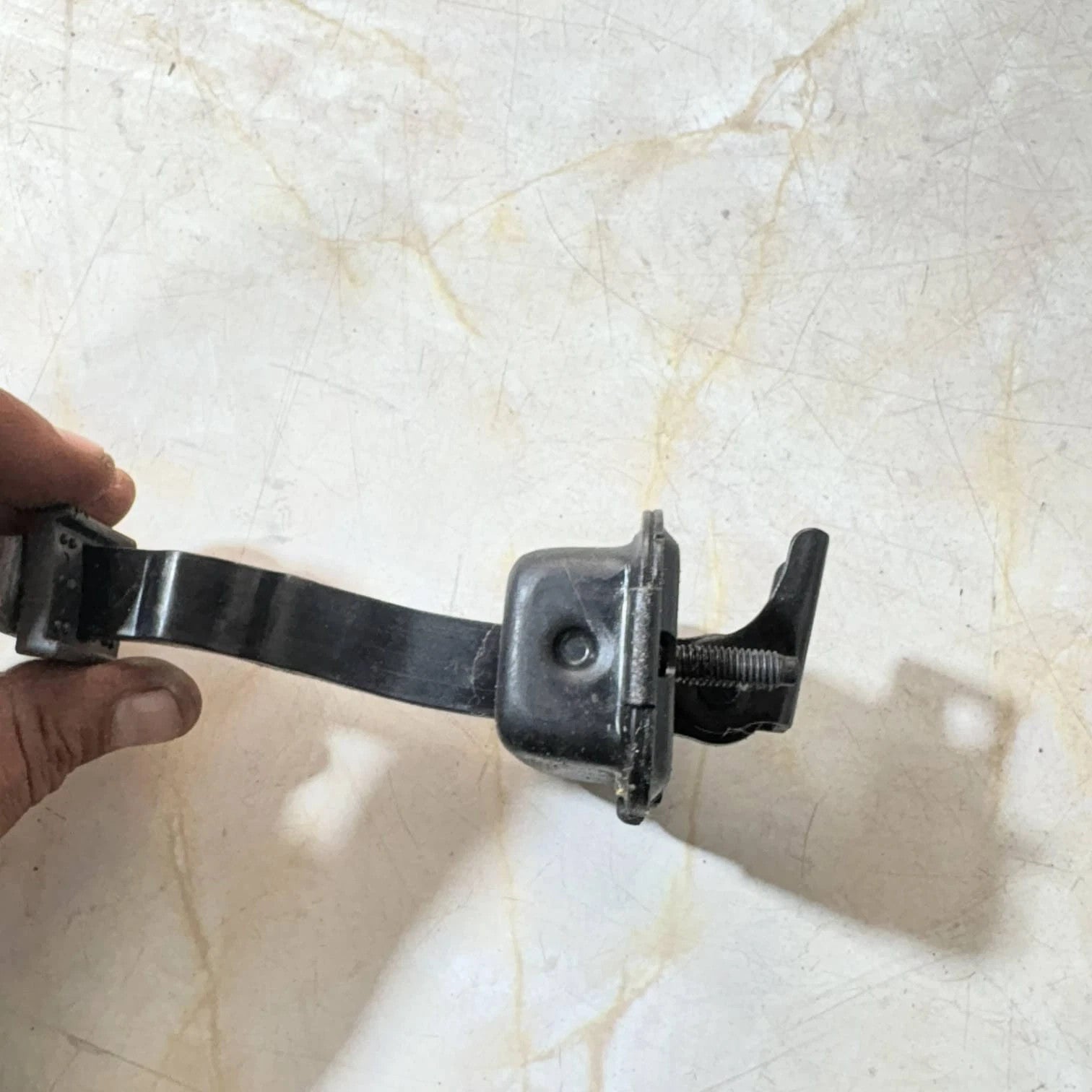 Peugeot 2008 2013-2019 / 208 2012-2019 Rear Door Check Strap Limiter 9671891280