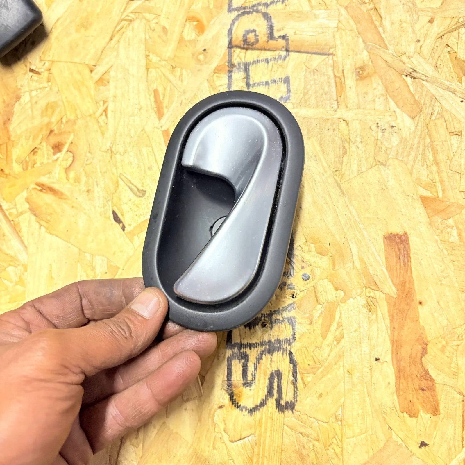 Renault Twingo II 2007-2014 Right Front Inner Door Handle 8200028486 5005500006