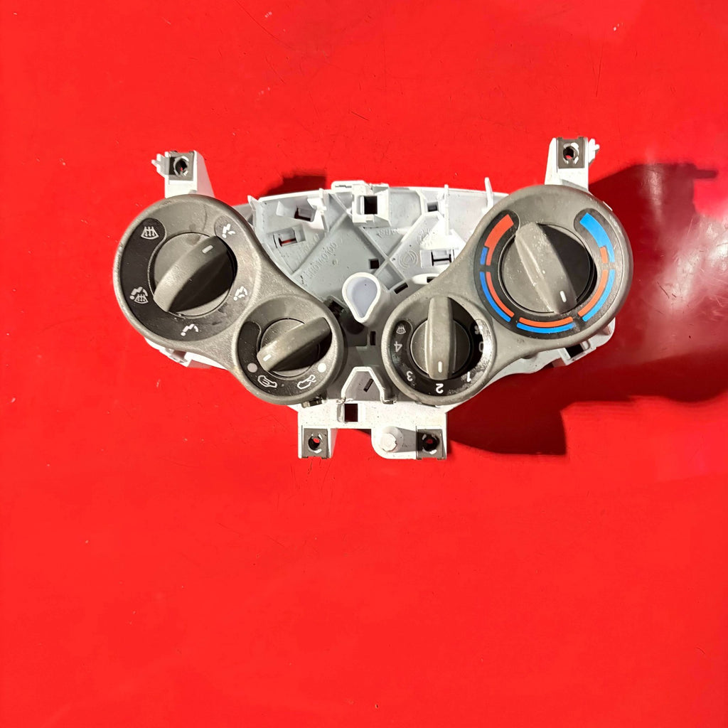 Fiat Panda Mk2 04-11 Manual Heater Controls 5H0140100 Climate Control