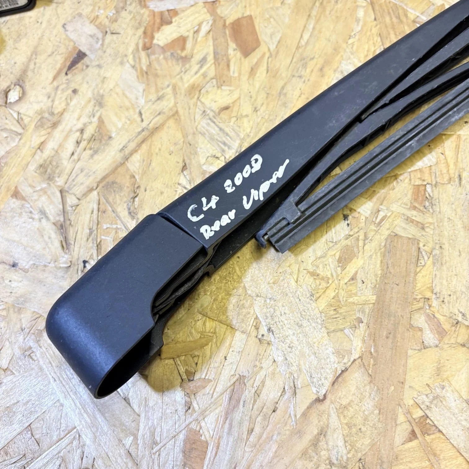 Rear Wiper Arm & Blade for Citroen C4 2004-2011 & Toyota Auris 06-12 8524142070