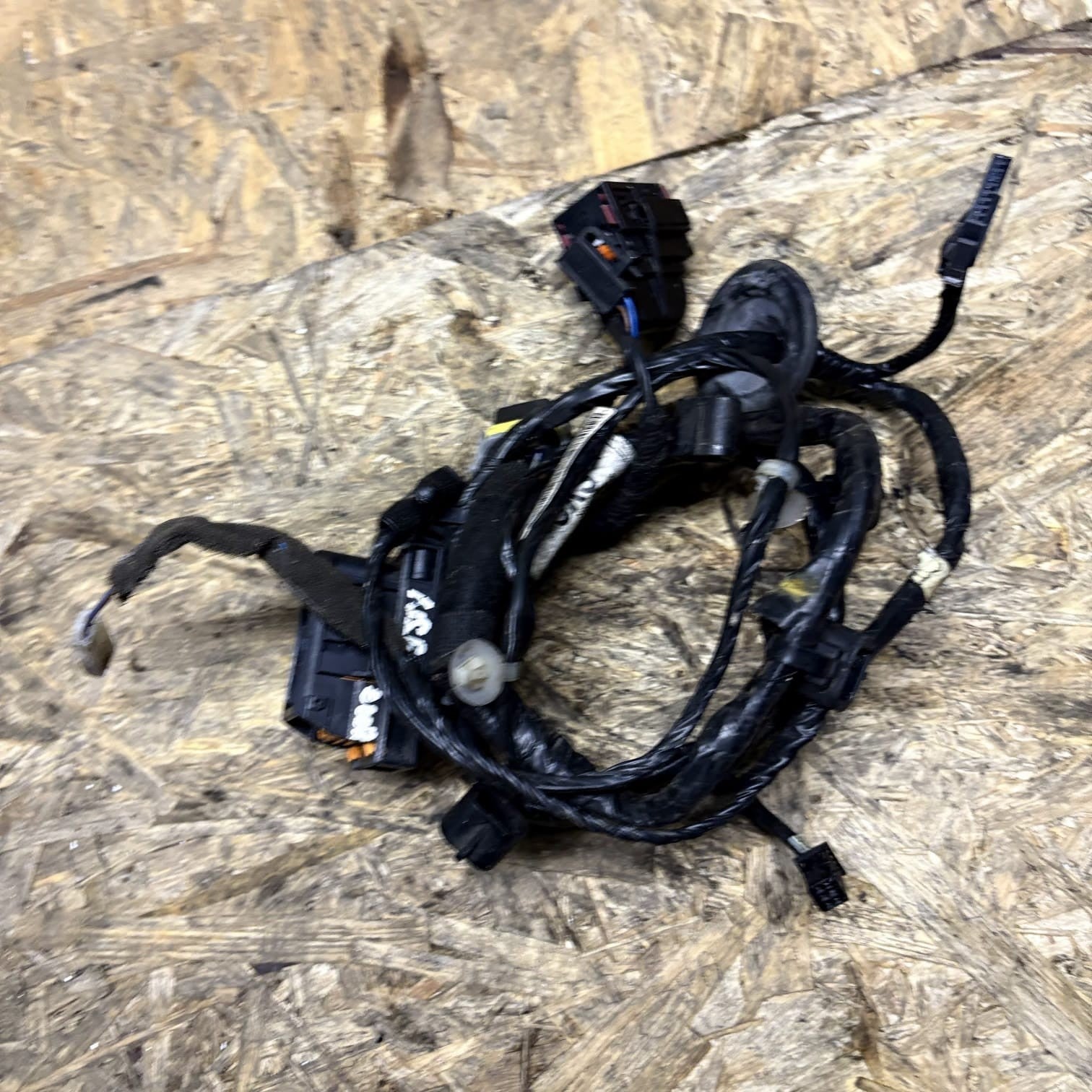 VAUXHALL ZAFIRA B 2006 DOOR WIRING LOOM FRONT NSR 13158708