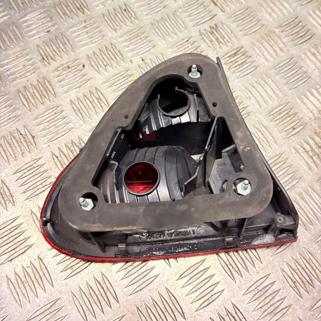 Seat Leon 1M 1999-2006 Hatchback Rear Right Tail Light Lamp 1M694511101C
