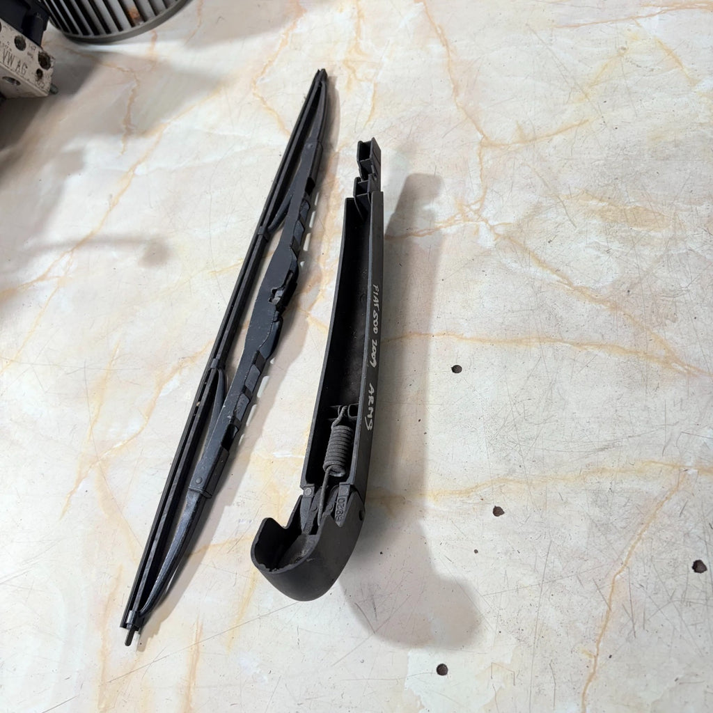 Fiat 500 Rear Wiper Arms 2009