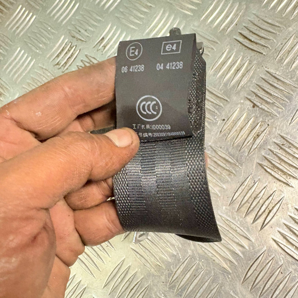 2017 HYUNDAI i40 4DR SALOON REAR RIGHT DRIVER SIDE SEAT BELT 898103Z100RY
