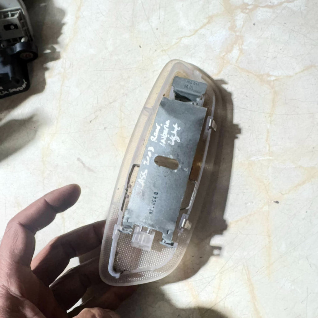 Mercedes C-Class W203 Rear Interior Light Roof Dome Lamp A2108204201 2000-07