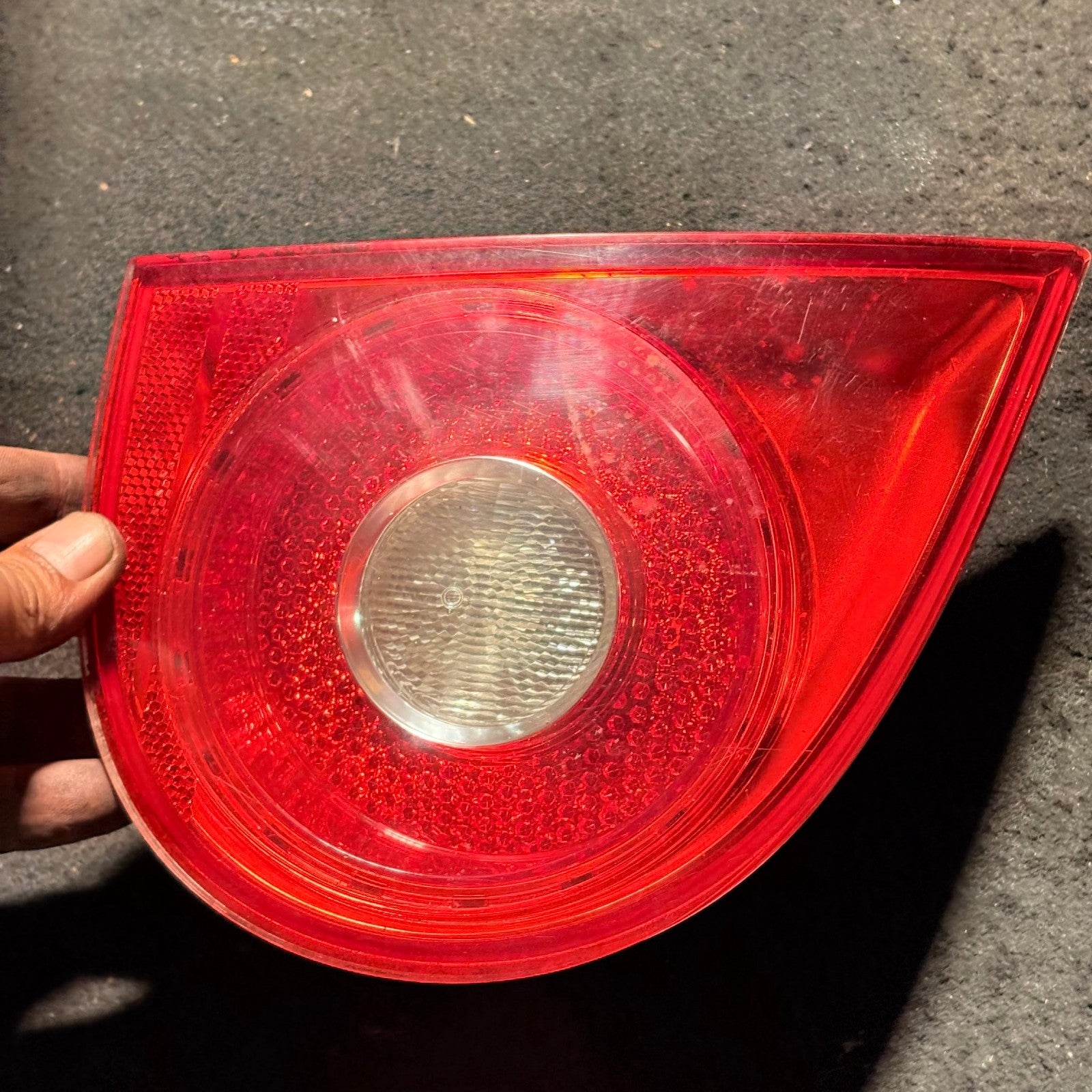 VW Golf Mk5 2004-2009 3/5 Door LHD Left Inner Tailgate Fog Light 1K6945093E