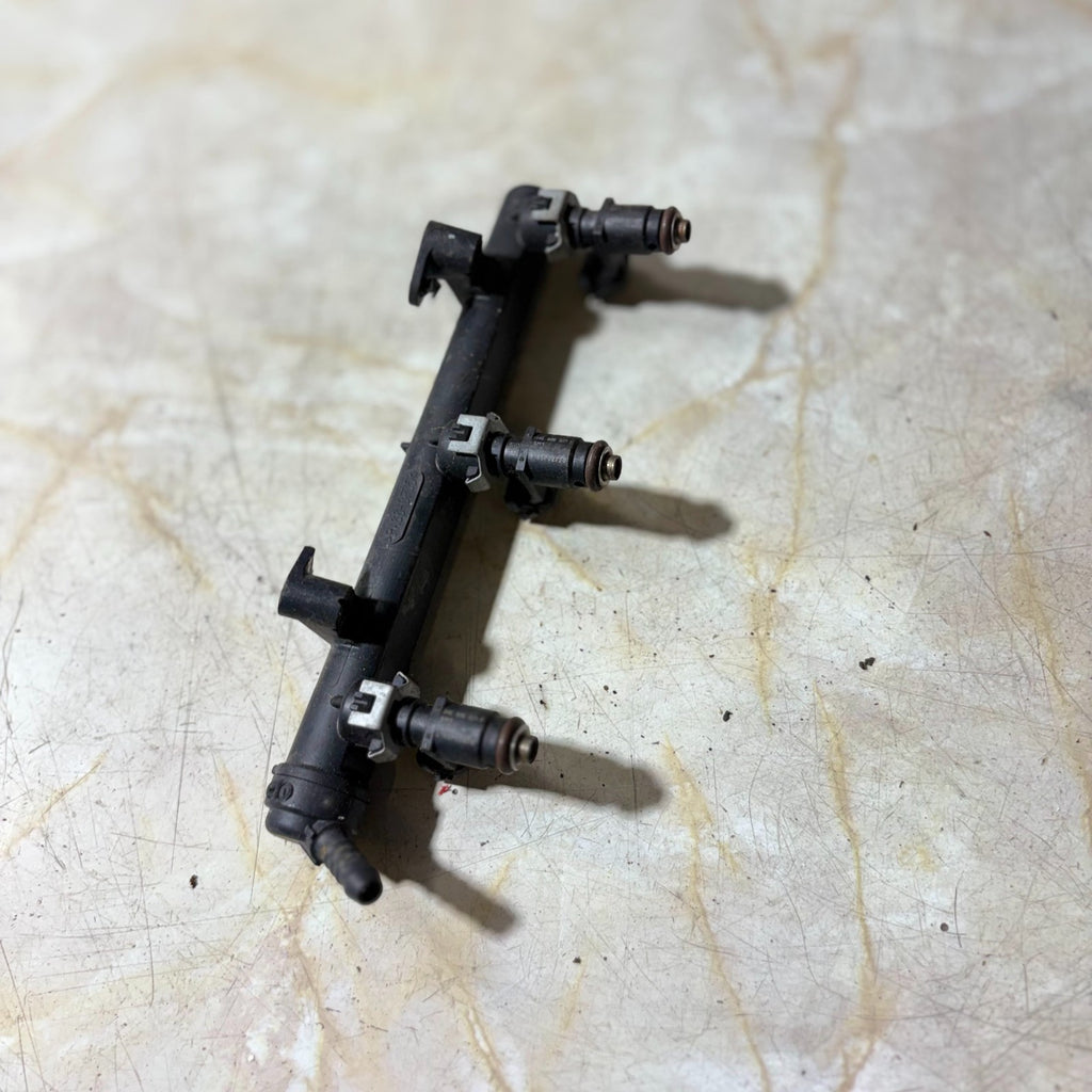 Skoda Citigo 1.0 MPI 2012-2019 Fuel Injector Rail Set 2016