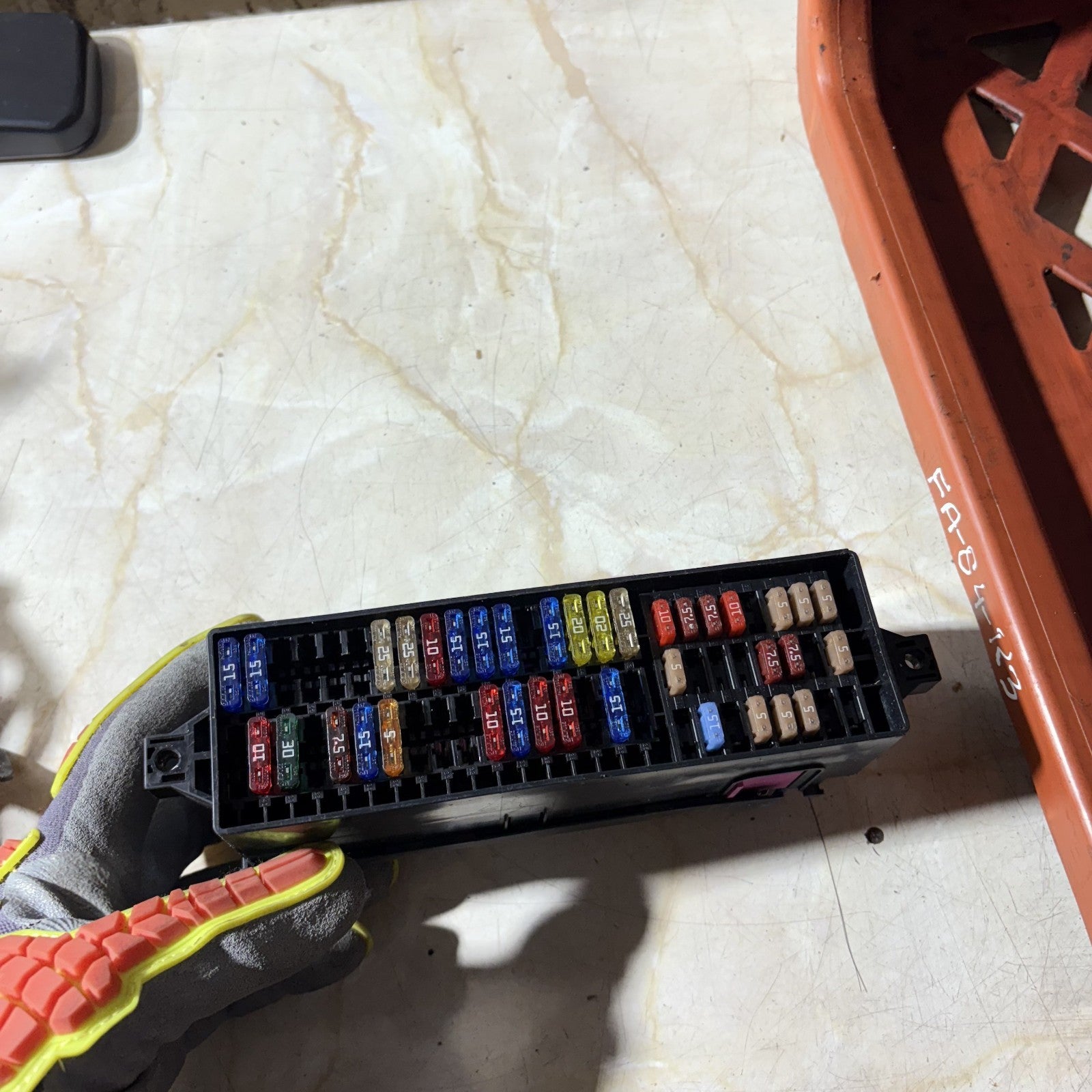 2010 SKODA FABIA Fuse Box