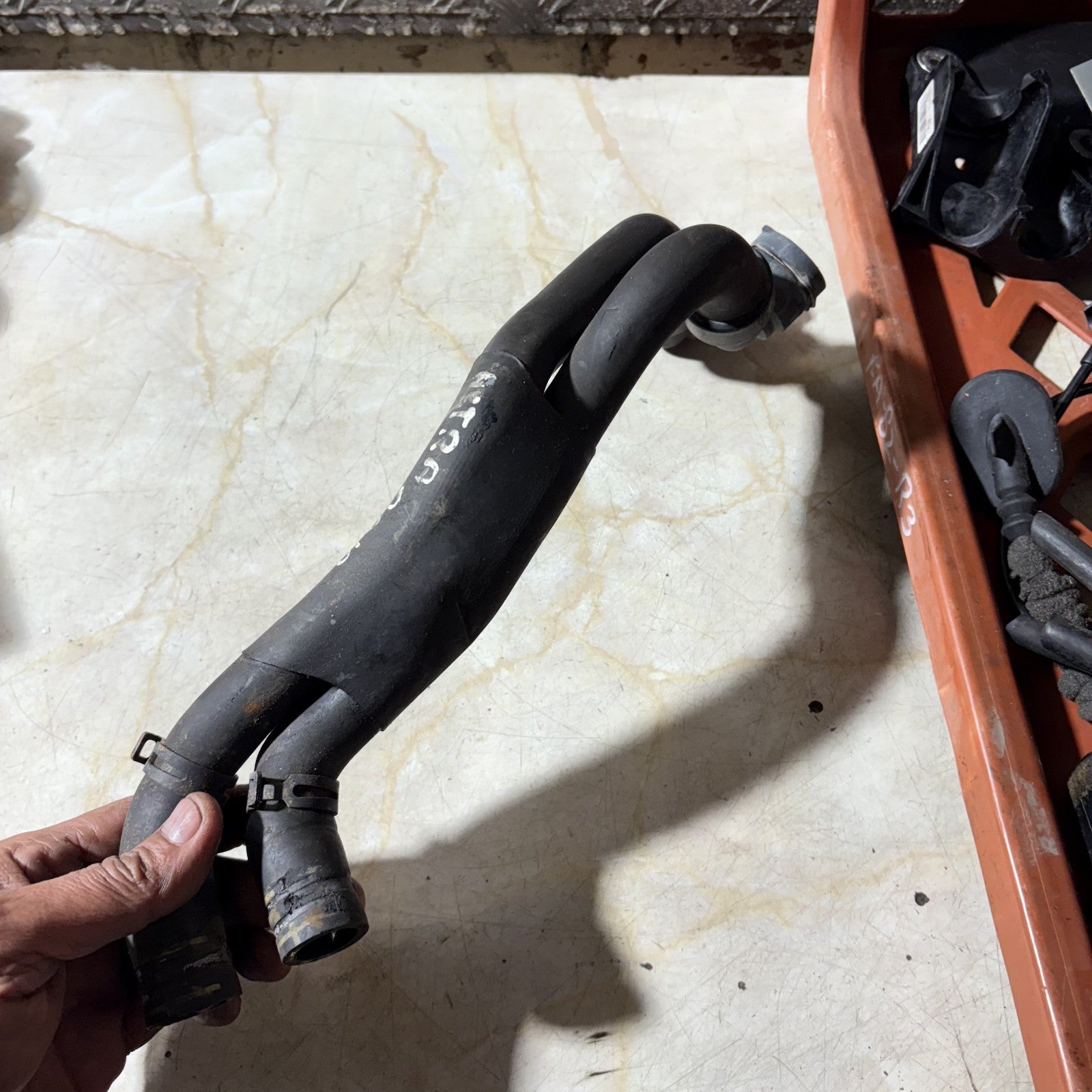 Water Cooler Pipe Opel Astra 2010