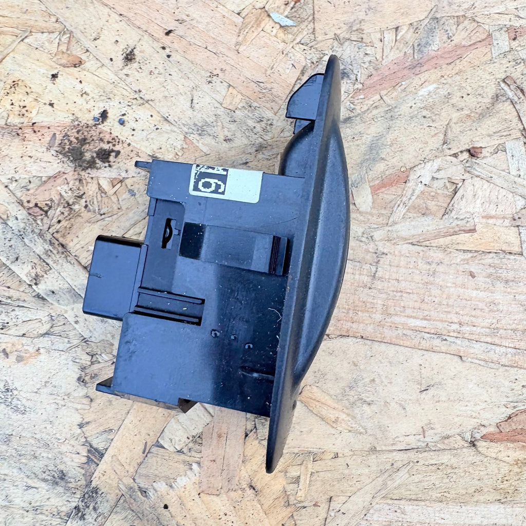 37077B REAR RIGHT POWER WINDOW SWITCH/FOR TOYOTA COROLLA 2006