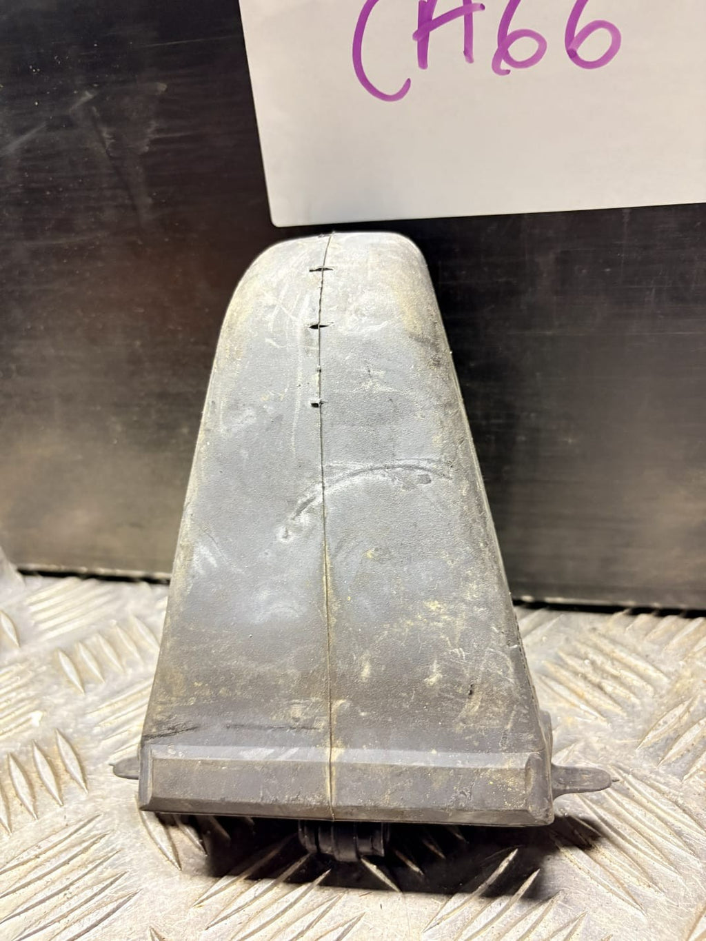 BMW X5 E53 REAR LEFT DOOR BRAKE WITH RUBBER COVER 2010