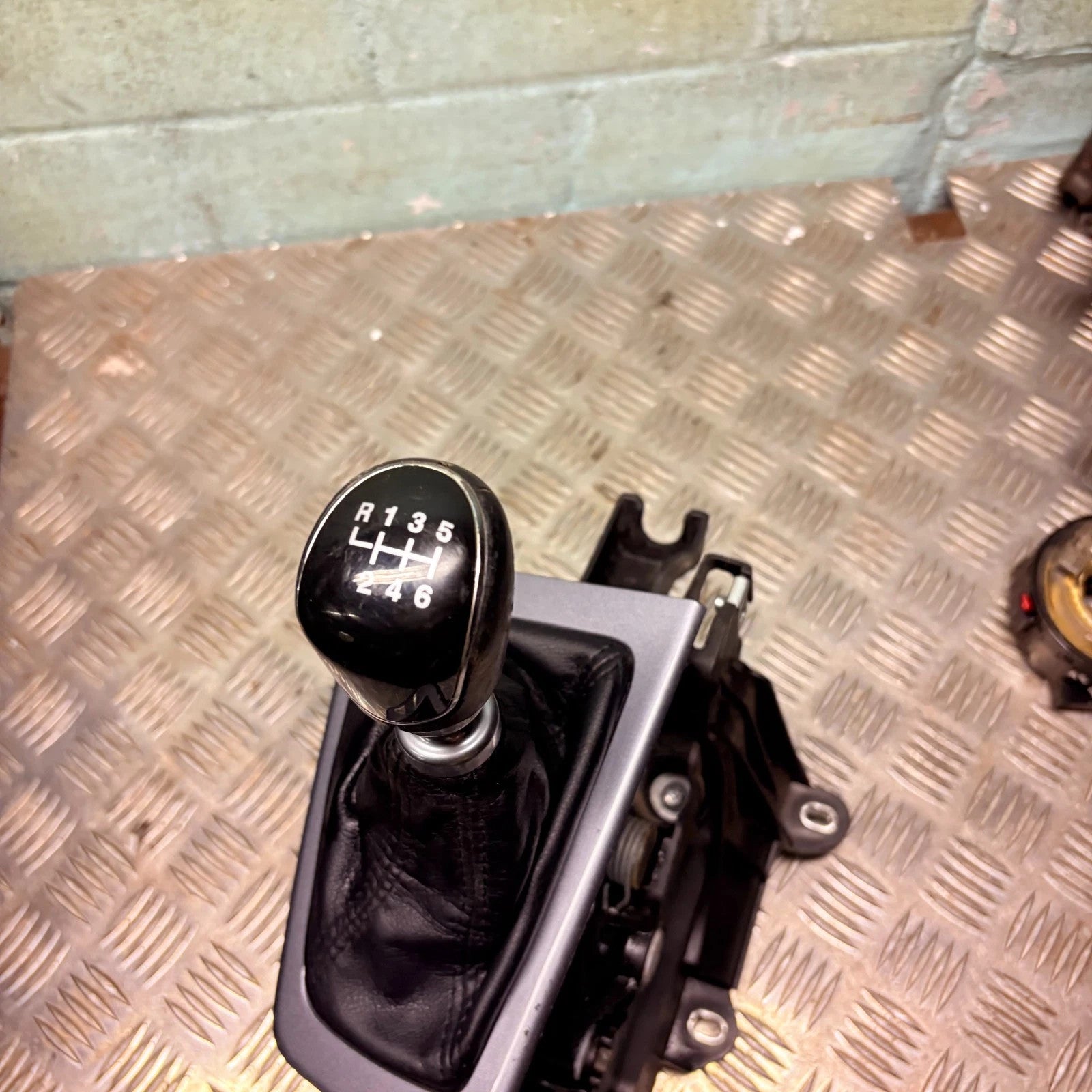 FORD FOCUS GEAR SELECTOR 6 SPEED MANUAL BV6R7C453DKC 2013 Mk3