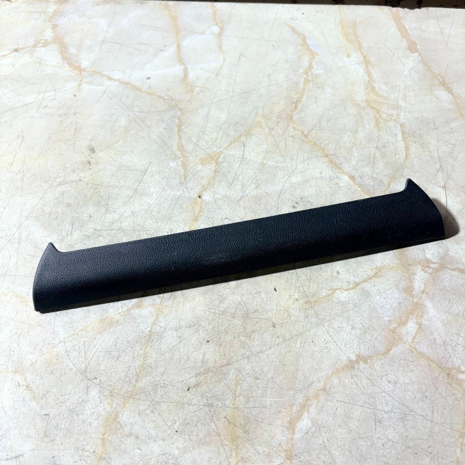 MG MG6 Dashboard Center Console Trim Panel Under Radio 30000526