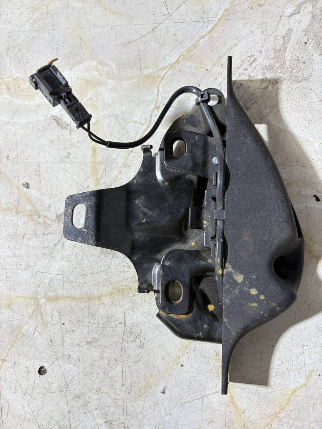 123150G010Engine Mount Bracket and Gearbox Mount Bracket for ToUK1056755-89 2008