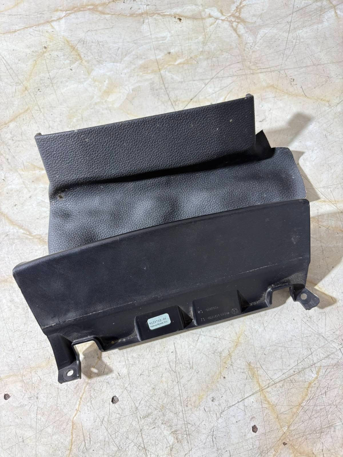 BMW 1 SERIES E81 2007-2011 STEERING COLUMN COWLING COVER 9121732