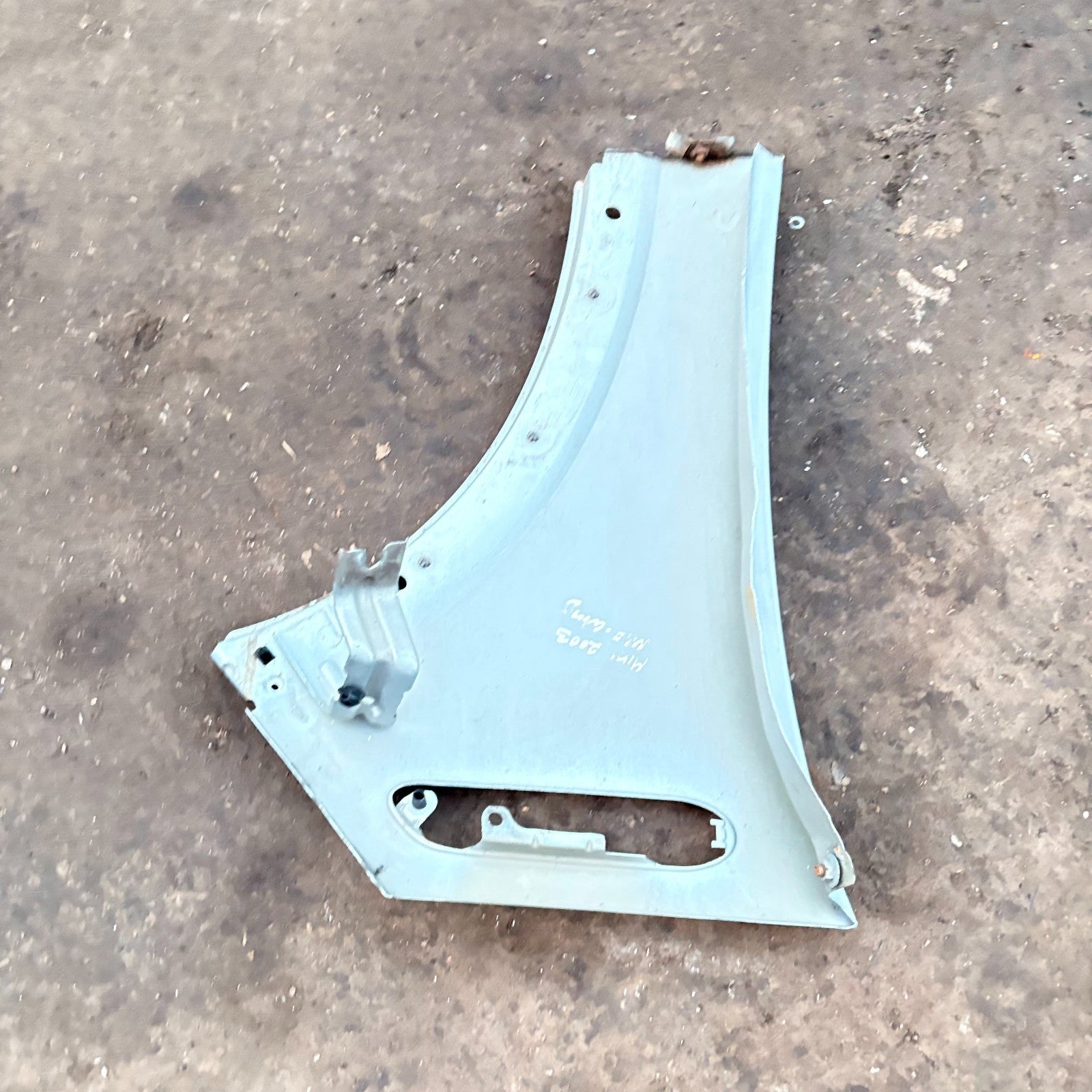 MINI One Cooper Gen1 R50/R53 2001-2006 Front Left N/S Wing Fender Electric Blue