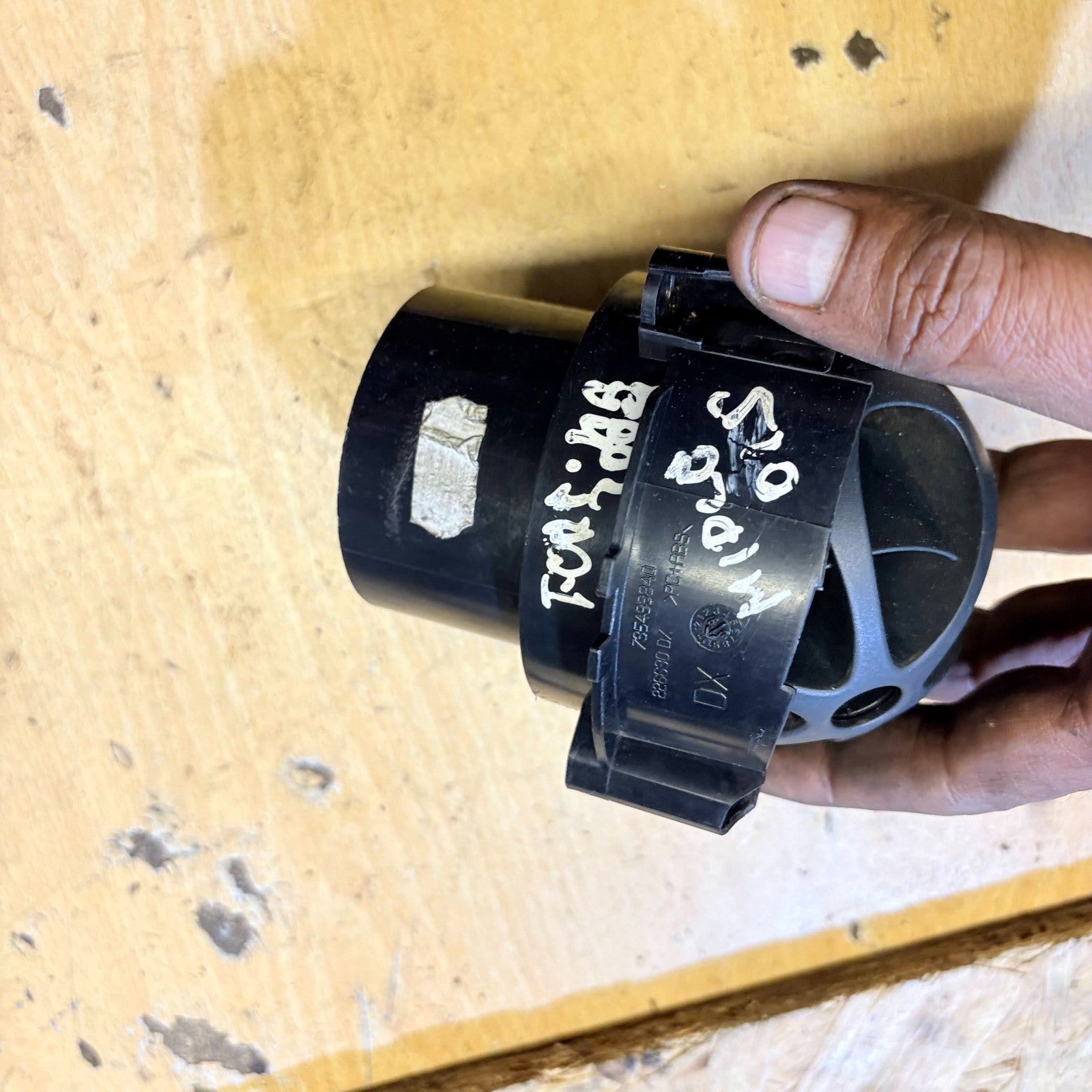 FORD KA MK2 OFFSIDE DRIVER RIGHT AIR VENT 2009-15 735433940